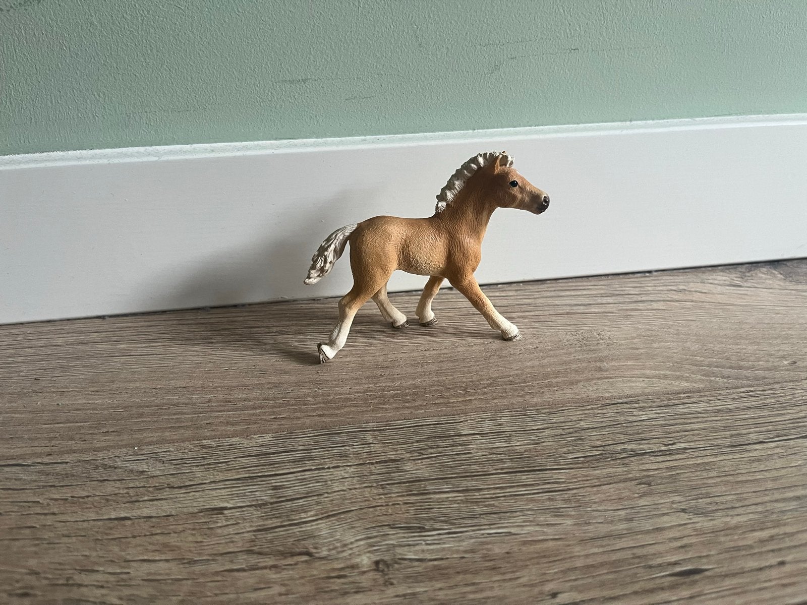 Schleich paardje - Veulen - Haflinger, Ophalen of Verzenden, Gebruikt, Jongen of Meisje