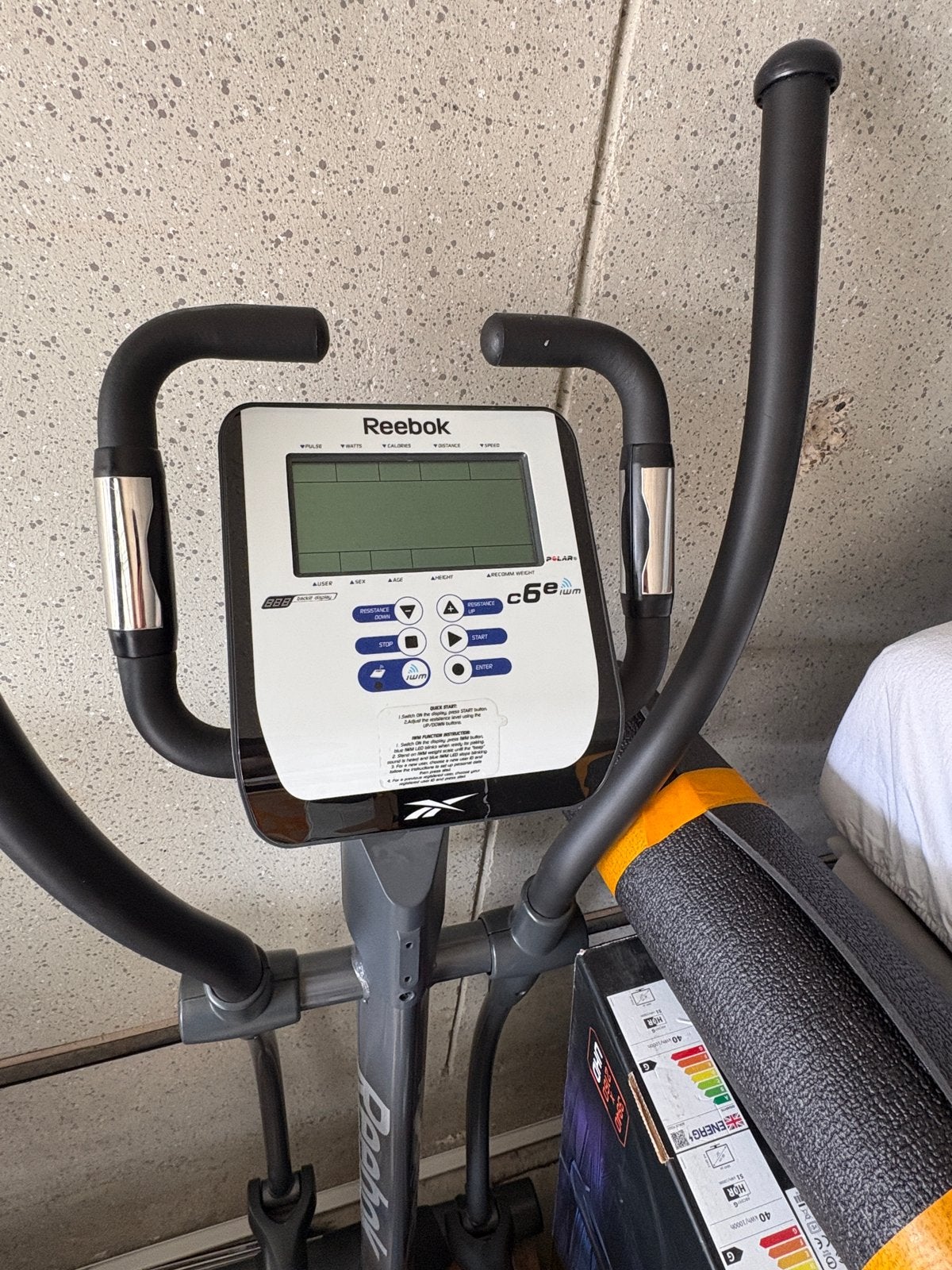 Reebok C6e Crosstrainer - Perfect voor Thuis Workouts, Ophalen, Gebruikt, Armen, Crosstrainer