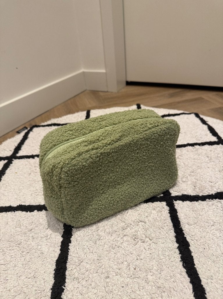 Nieuw zacht groen teddy make-up toilettas Kruidvat zomer, Ophalen of Verzenden, Nieuw, Groen, Heer of Dame