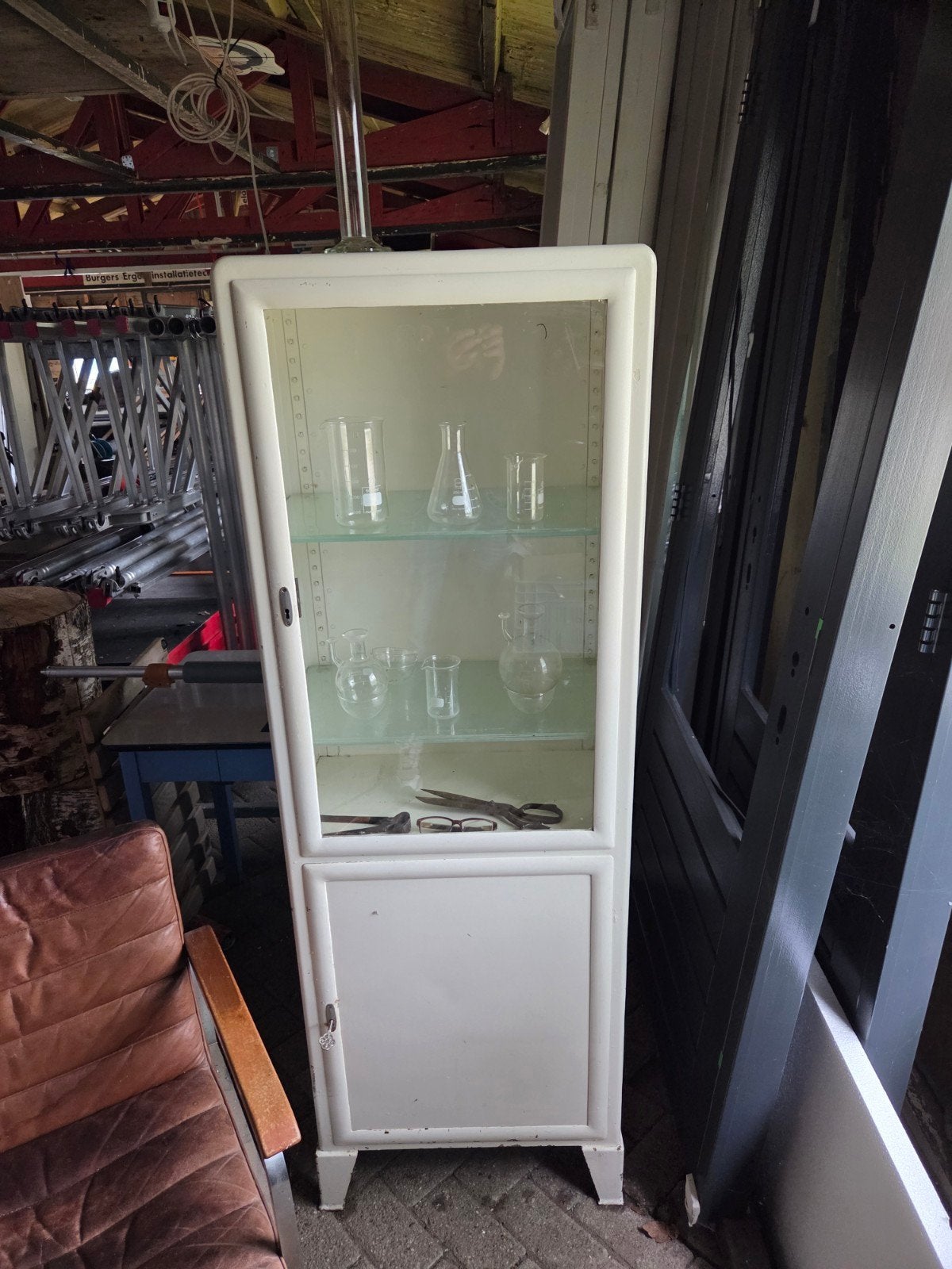 vintage dokters kast, Ophalen of Verzenden, Zo goed als nieuw, 25 tot 50 cm, Minder dan 100 cm