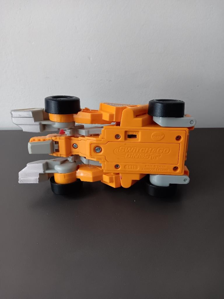 VTech Switch and Go Dino speelgoedauto met licht en geluid, Kinderen en Baby's, Speelgoed | Vtech, Ophalen of Verzenden, Gebruikt