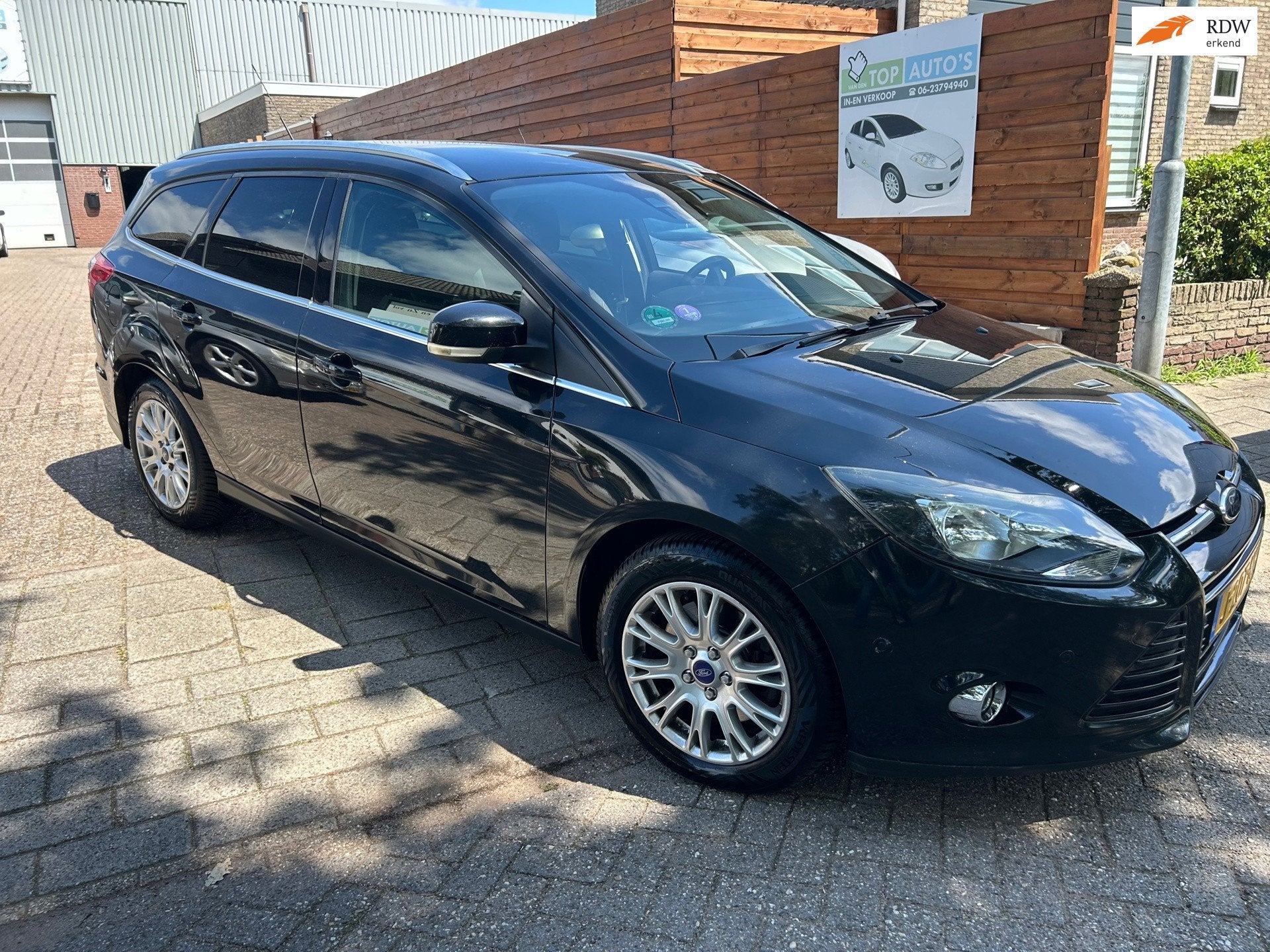 Ford Focus Wagon 1.6 EcoBoost Titanium nieuwe apk!, Auto's, Gebruikt, 4 cilinders, 150 pk, Leder en Stof