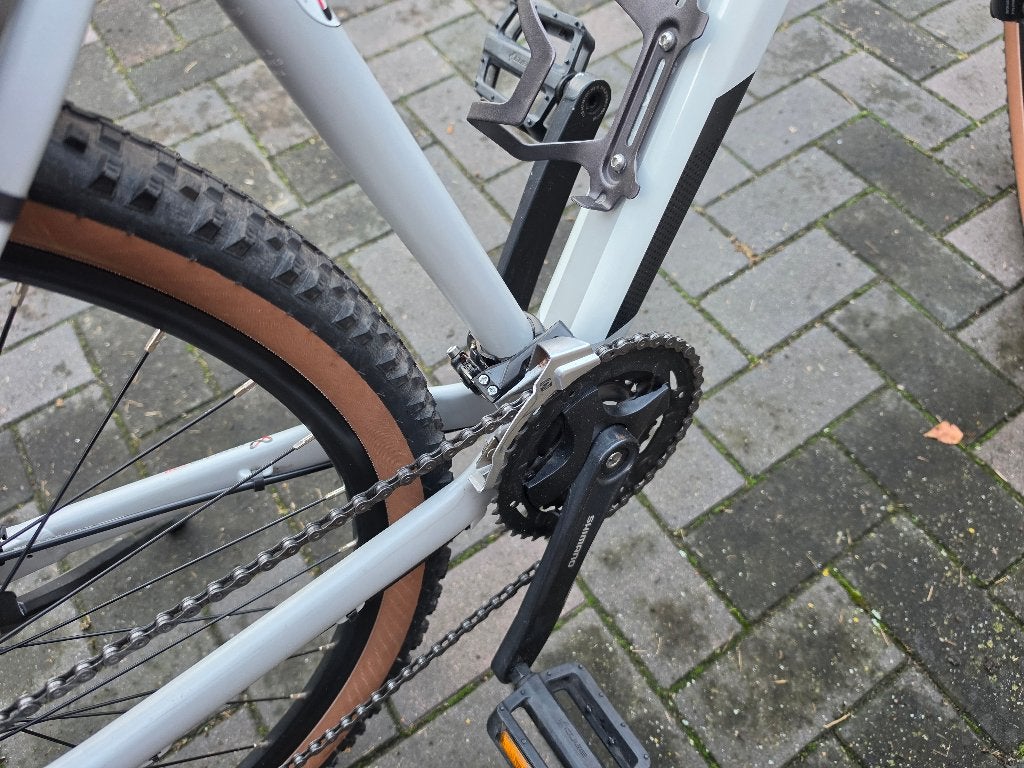 Foto 8 van Zeer mooie Cube Access WS Pro Grey 16"