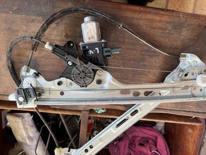 Ruitmechaniek 4Deurs links-voor van een Renault Megane, Gebruikt, -, Renault, -