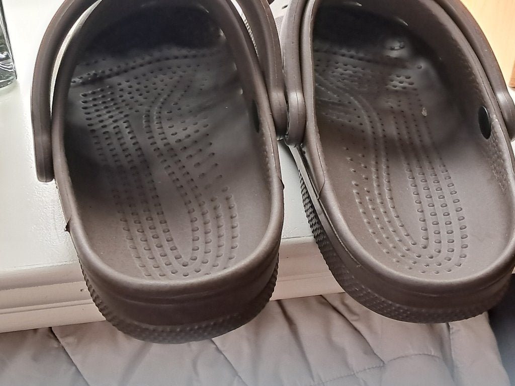 crocs maat 40, Kleding | Dames, Schoenen, Bruin, Instappers, Ophalen of Verzenden, Zo goed als nieuw