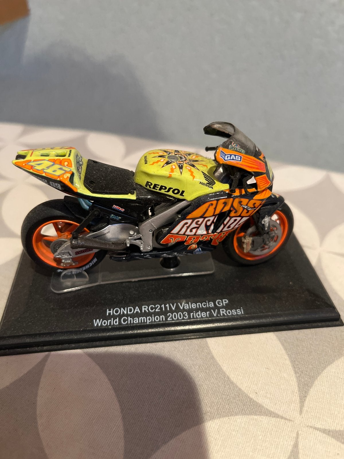 Mini Honda RC211V Valencia Valentino Rossi racemotor, Ophalen of Verzenden, Zo goed als nieuw, Overige typen, Overige merken