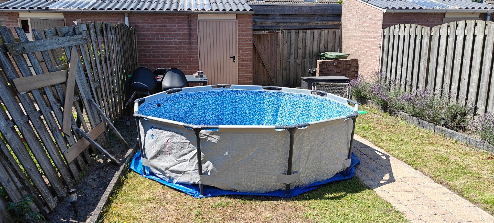 Gratis zwembad bestway ( IS LEK ), Tuin en Terras, Zwembaden, Ophalen, Gebruikt, Minder dan 80 cm, Rond