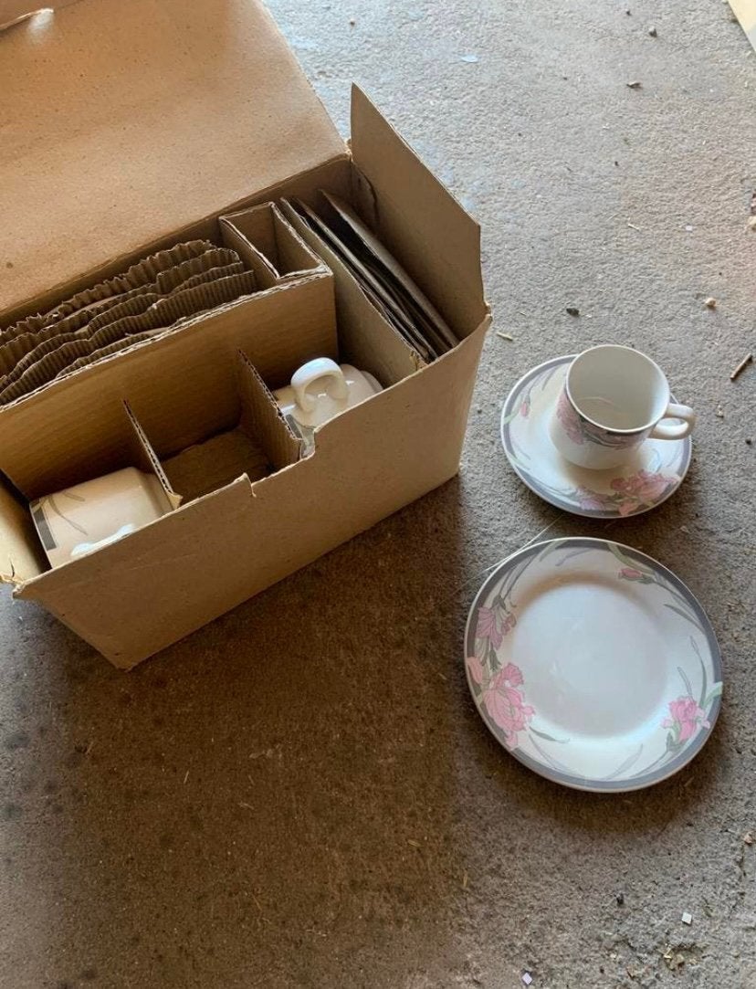 Vintage Koffie/thee servies, Huis en Inrichting, Ophalen of Verzenden, Nieuw, Overige stijlen, Overige typen