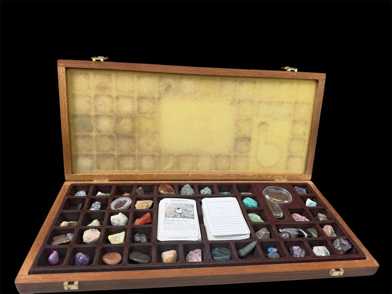Edelstenen box, Ophalen of Verzenden