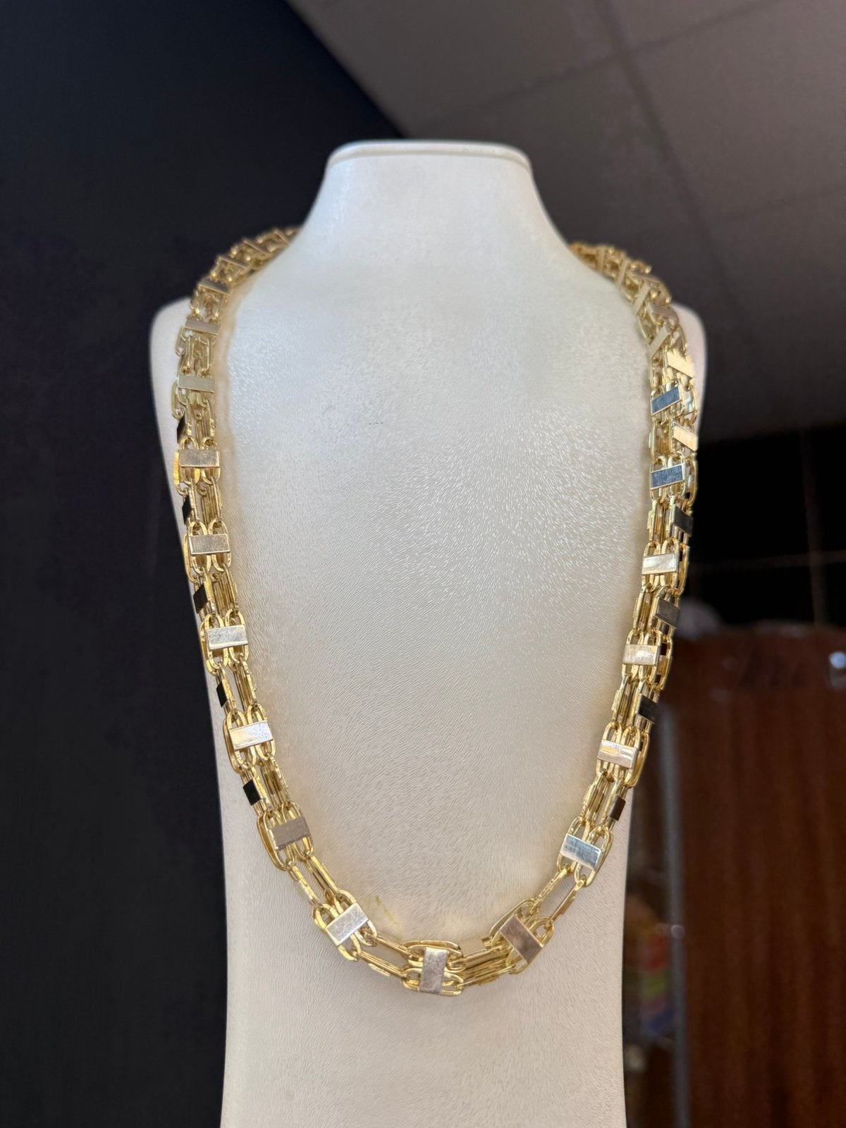 Prachtige 18 karaats gouden MAGNUM ketting, Ophalen of Verzenden, Zo goed als nieuw, Goud