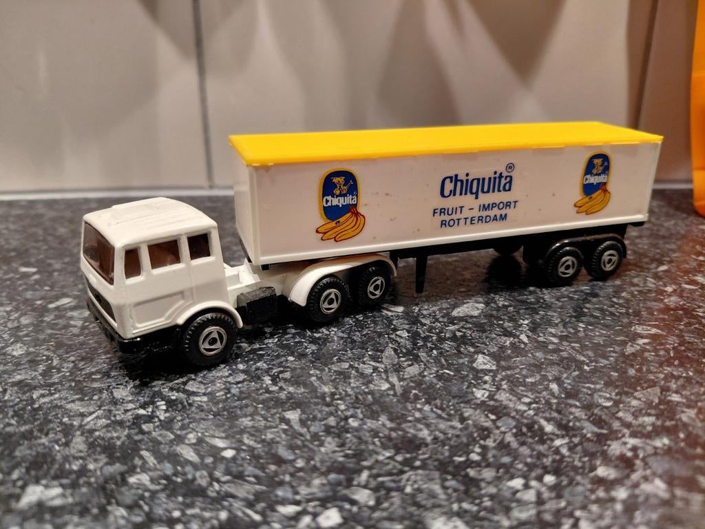Efsi Mercedes SK  Chiquita Fruit Import Export Rotterdam, Ophalen of Verzenden