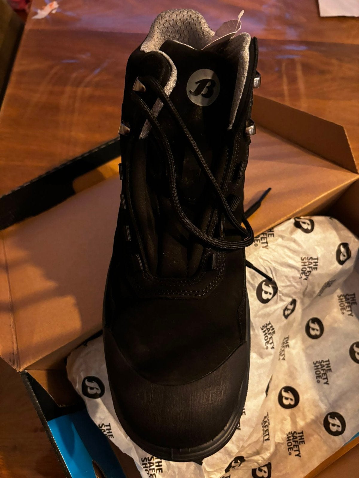 Bata Traxx veiligheidsschoenen met stalen neuzen maat 43, Ophalen of Verzenden, Nieuw