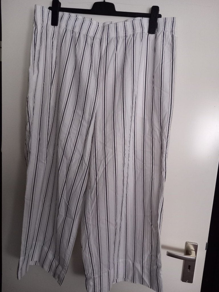 driekwart broek wit met streepmotief maat XXL, H&M, Wit, Nieuw, Ophalen of Verzenden