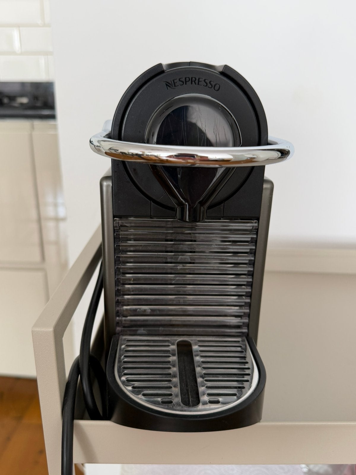 Nespresso Pixie Titanium, Witgoed en Apparatuur, Koffiezetapparaten, Zo goed als nieuw, Koffiemachine, Ophalen
