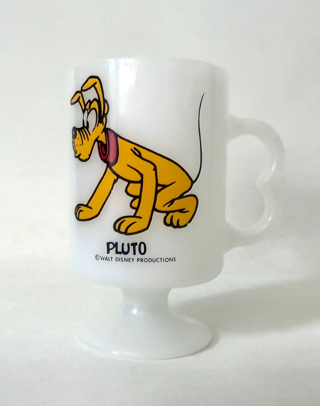 Walt Disney - pluto mok op voet *vintage*, Huis en Inrichting, Keuken | Servies, Ophalen of Verzenden, Zo goed als nieuw, Overige stijlen