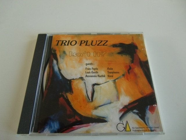 Trio Pluzz - Isn't it, Ophalen of Verzenden, Zo goed als nieuw, Jazz