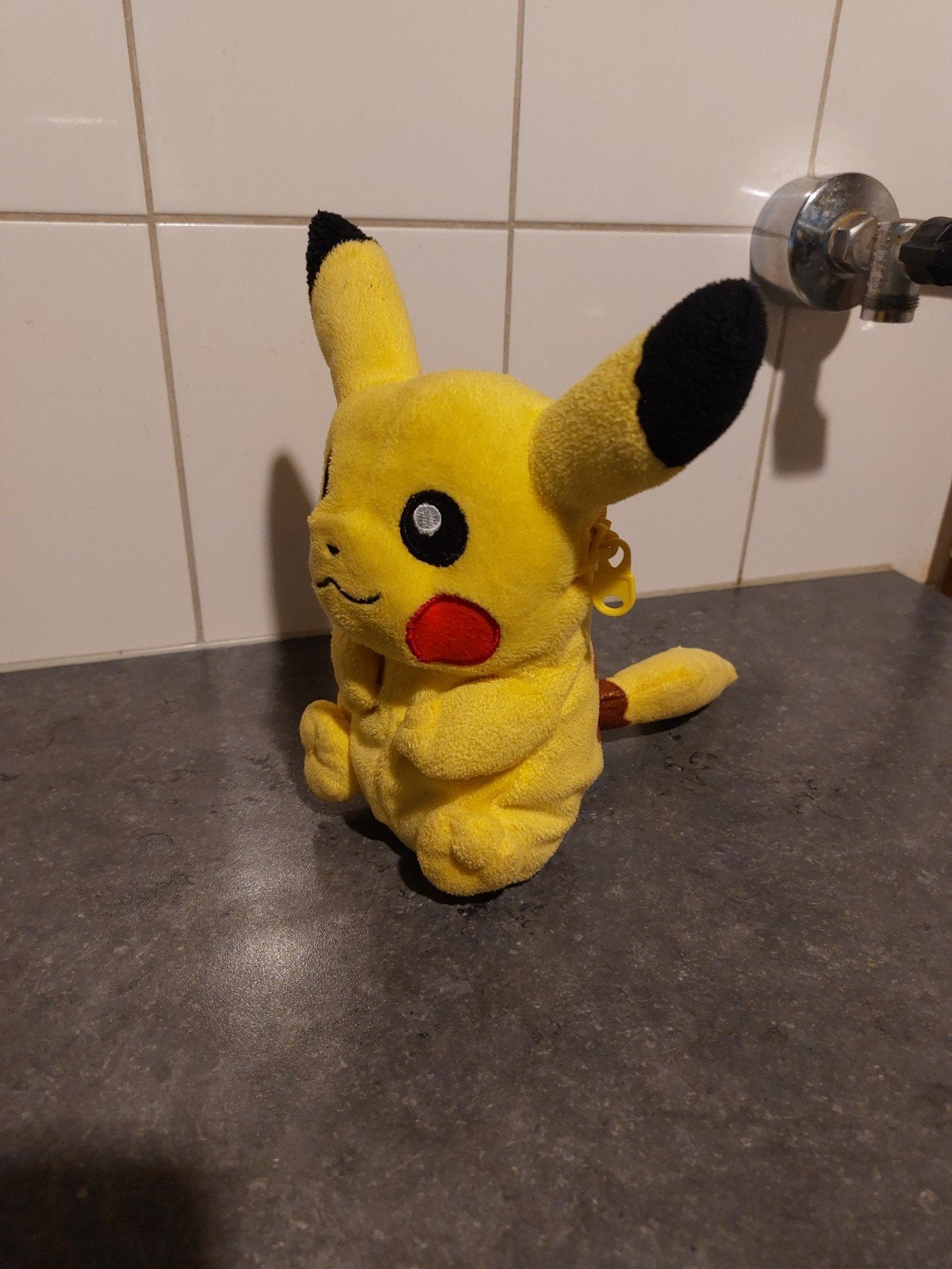 Leuke Pikachu knuffel - Pokémon, Gebruikt, Geel, Overige typen, Ophalen of Verzenden