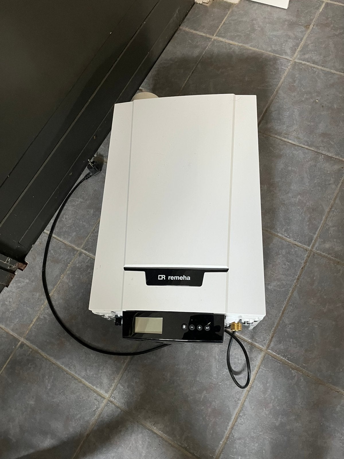 Remeha Tzerra ace 28c combi ketel, Doe-het-zelf en Verbouw, Geisers en Boilers, Ophalen, Aardgas, 100 liter of meer, Geiser