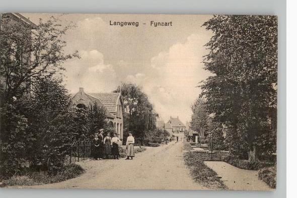 Fijnaart Langeweg ~volk st 1913