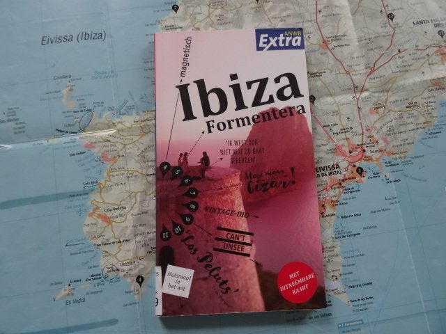 anwb extra reisgids Ibiza / met de grote wegenkaart, Europa, Ophalen of Verzenden, Zo goed als nieuw, Reisgids of -boek