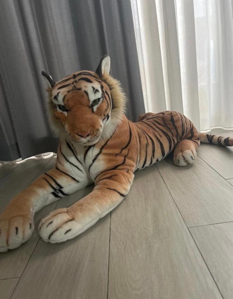 Grote, realistische tijger knuffel, Oranje, Ophalen of Verzenden, Zo goed als nieuw, Groot (groter dan 80 cm)