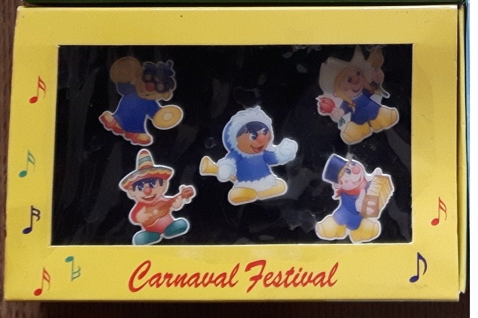 Efteling Carnaval Festival pin set, Ophalen of Verzenden, Nieuw, Overige onderwerpen, Speldje of Pin
