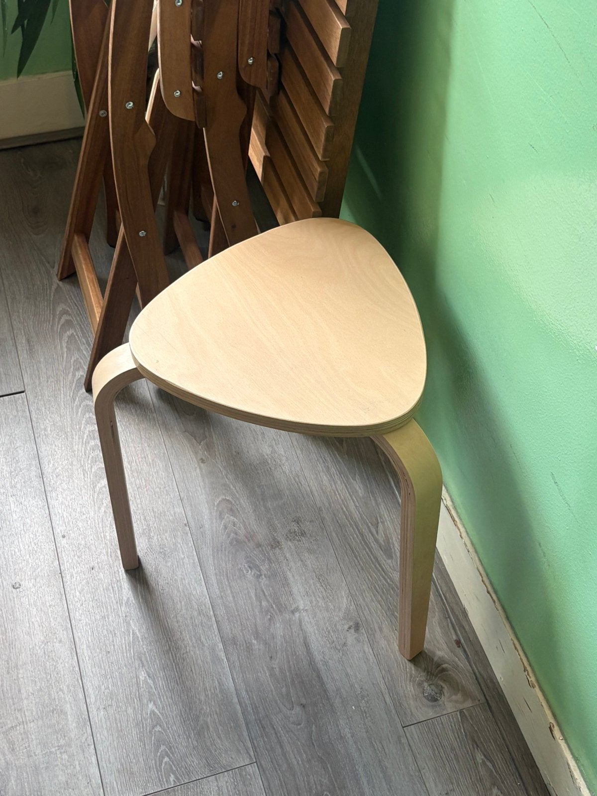 IKEA Kyrre kruk/ stool, Huis en Inrichting, Ophalen, Zo goed als nieuw, Hout