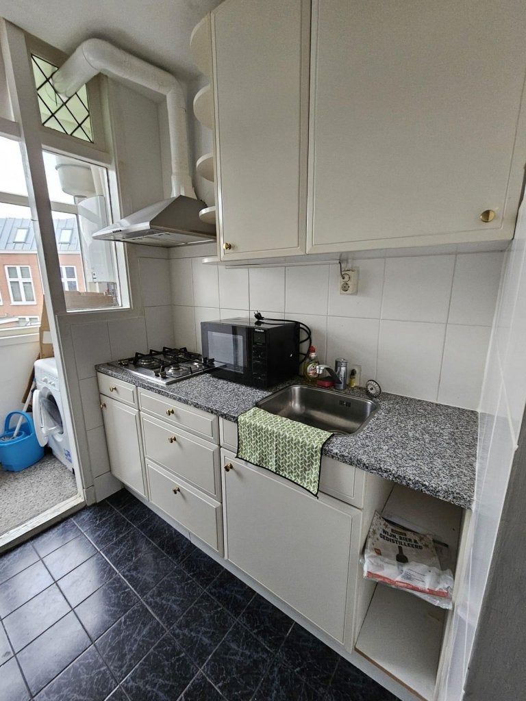 NIEUW! Woonruimte te huur Rozenburgsestraat, Schiedam