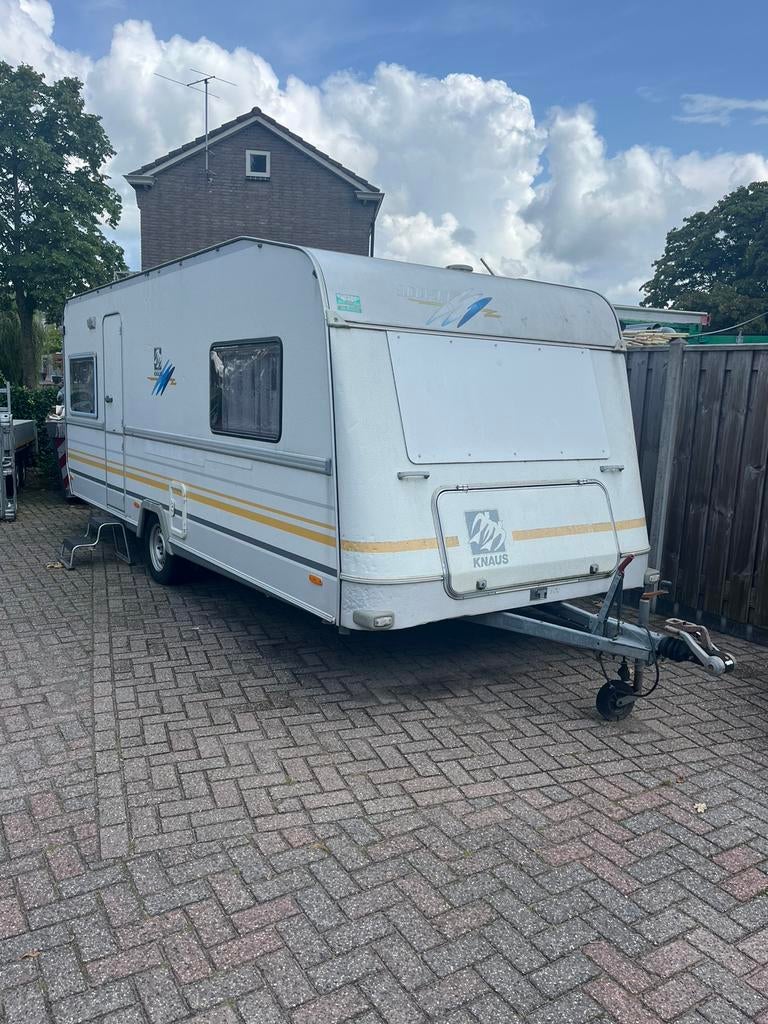 Te Koop, nog nette Knaus caravan, Caravans en Kamperen, Caravans, Vast bed, Rondzit, Particulier, Knaus