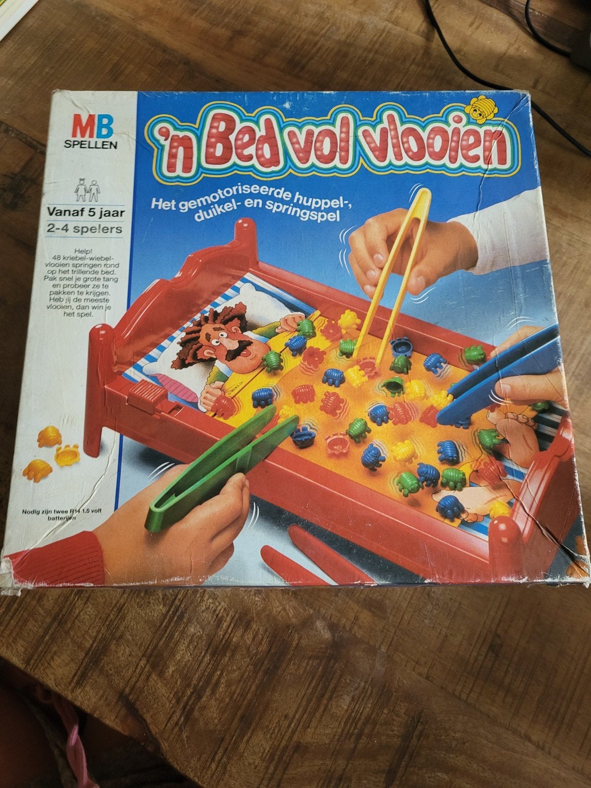 In Bed Vol Vlooien - MB Spellen (36/48 vlooien), Ophalen of Verzenden