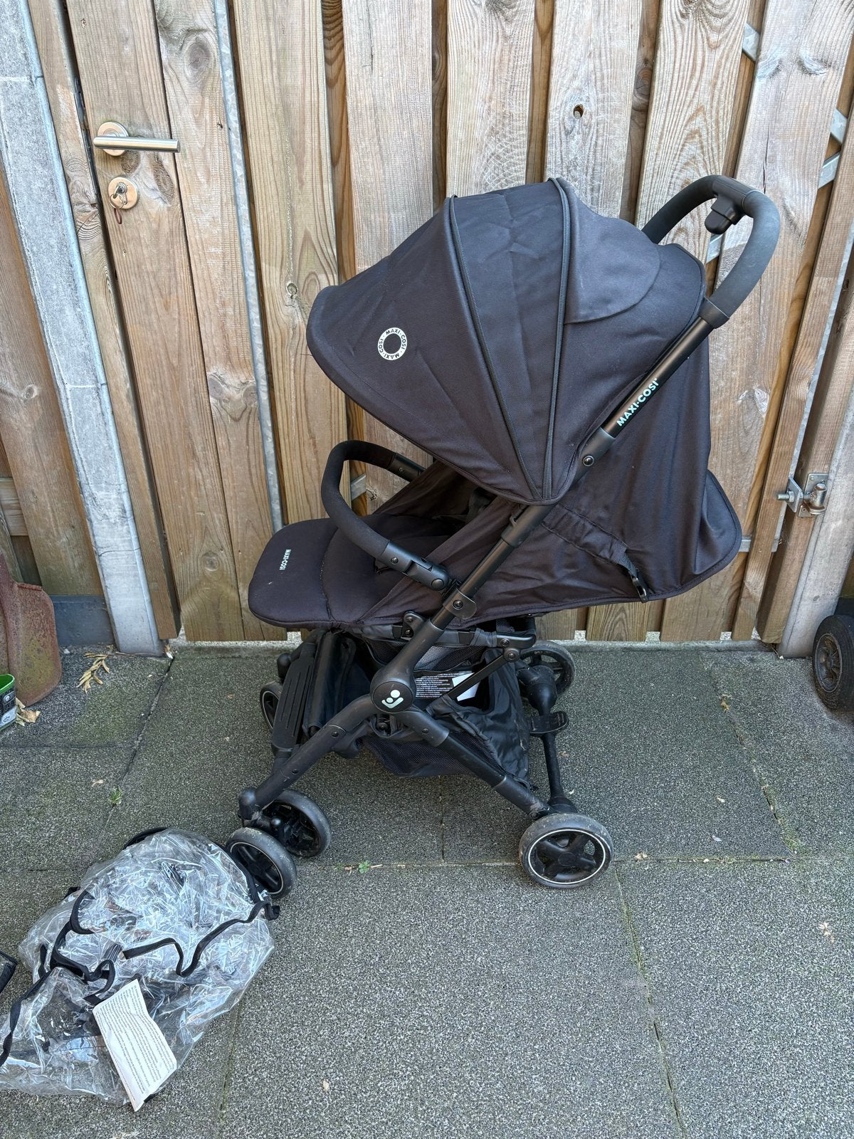 Maxi Cosi Lara2 Buggy - Essential Black, Ophalen of Verzenden, Gebruikt, Kinderwagen, Maxi-Cosi