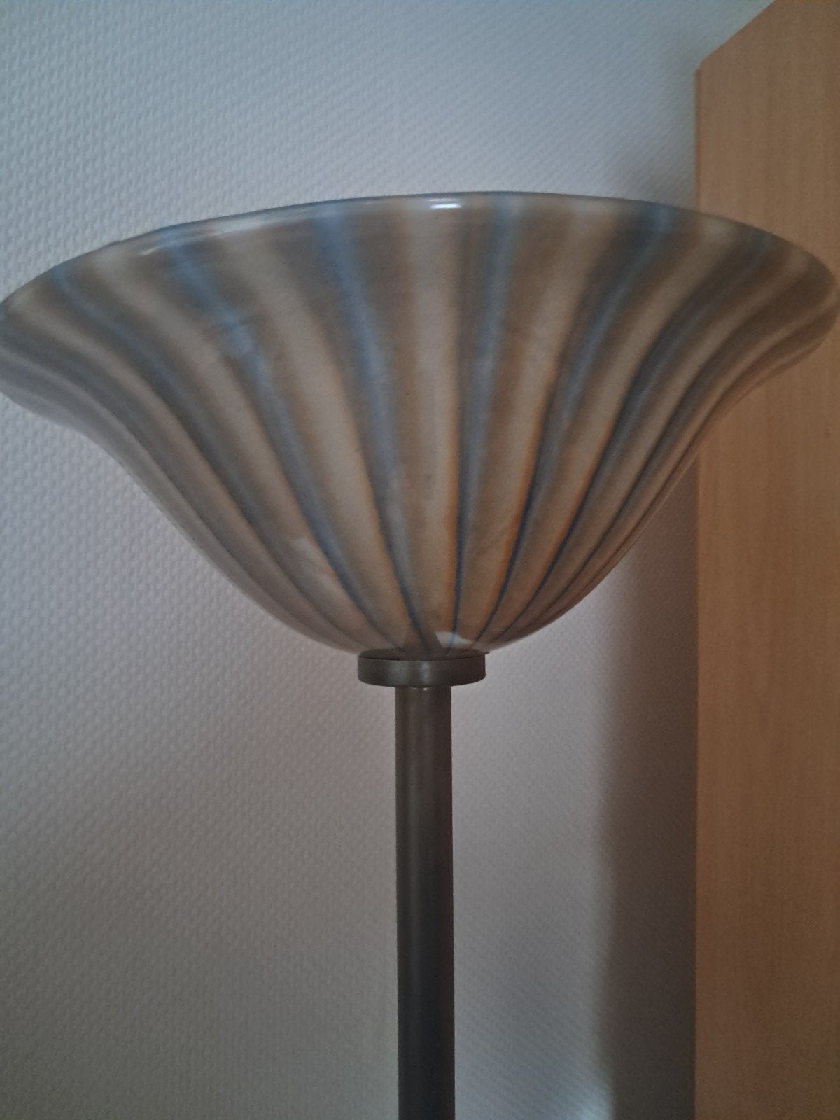 antieke lampen bronzen/ goudkleurig staande tafel lamp, Ophalen