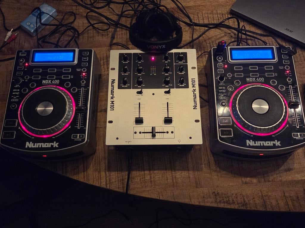 Dj Set - Numark NDX 400 Usb cd - Mengpaneel + Vonyx actief, Muziek en Instrumenten, Dj-sets en Draaitafels, Zo goed als nieuw