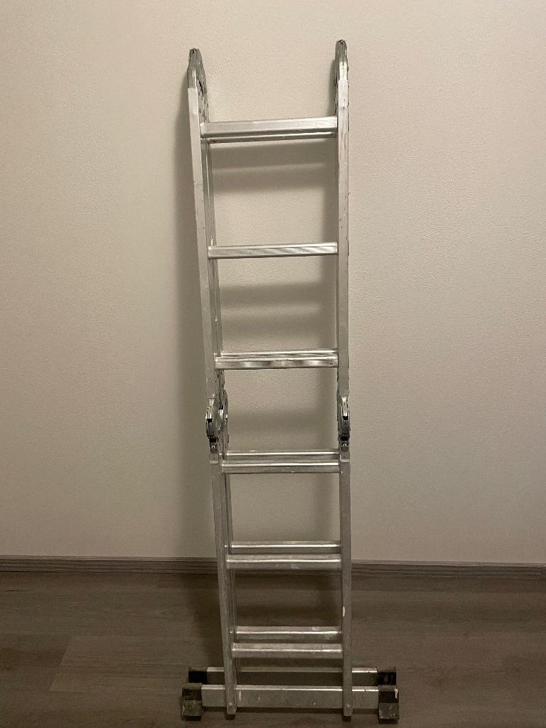 Vouwladder, Ophalen, Gebruikt, 2 tot 4 meter