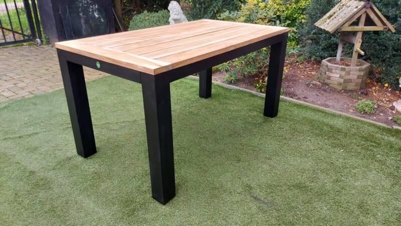 2 prachtige tuintafels suns monte vari, Tuin en Terras, Tuintafels, Ophalen, Gebruikt, Rechthoekig, Teakhout