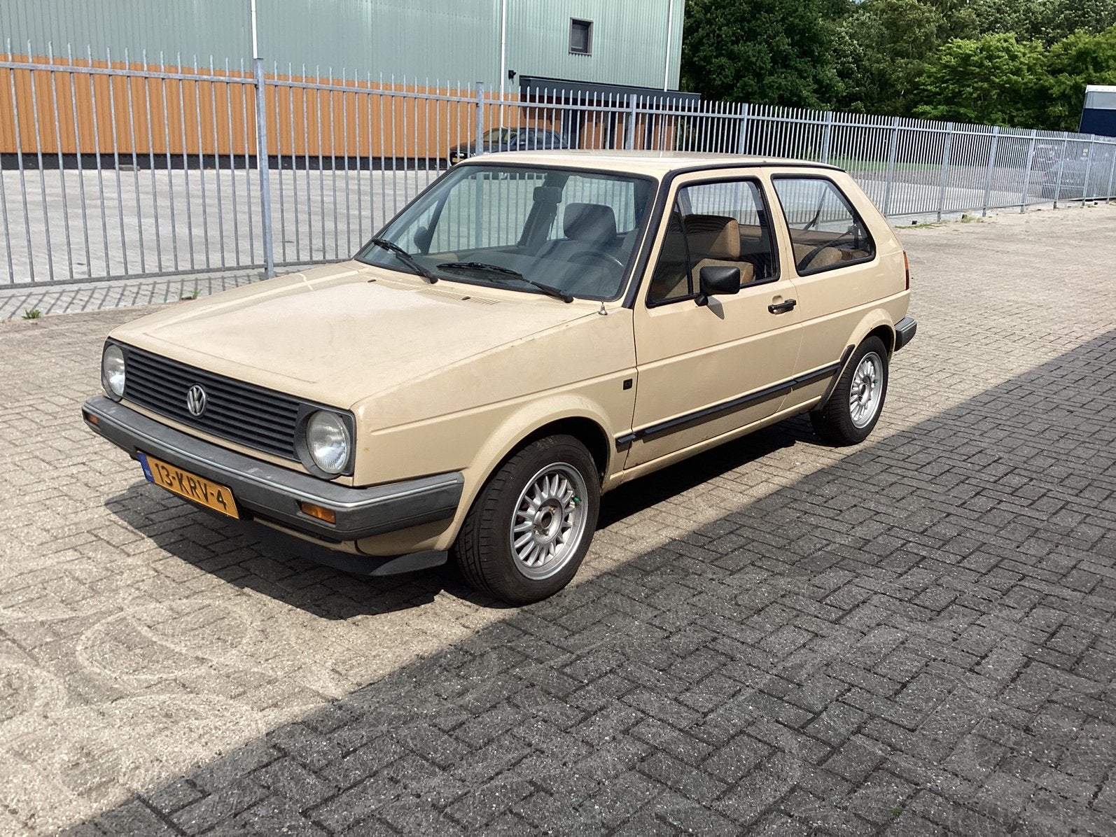 Volkswagen 1983 beige, Auto's, Automaat, Stof, 54 pk, Particulier