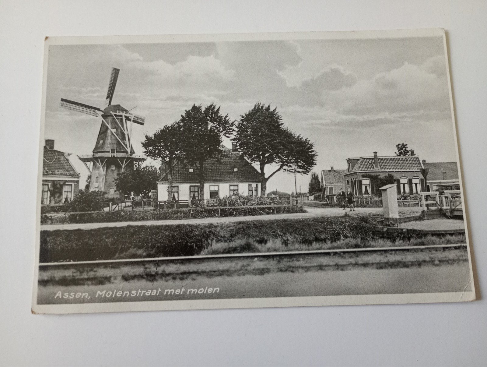 Assen Molenstraat met Molen 1935, Verzamelen, Ansichtkaarten | Nederland, Ophalen of Verzenden, 1920 tot 1940, Gelopen, Drenthe