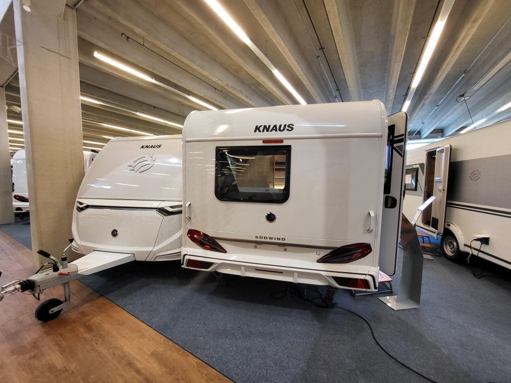 Knaus Sudwind 60 Years 420 QD; 60 years uitvoering, Caravans en Kamperen, Caravans, Bedrijf, Treinzit, Tot en met 3, 4 tot 5 meter