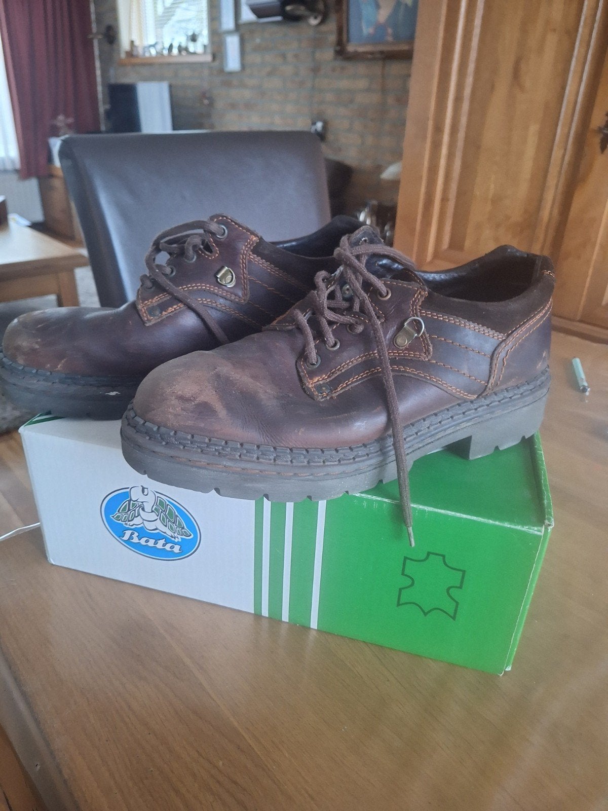 Heren schoen nieuw in de doos  maat 44, Ophalen of Verzenden, Nieuw