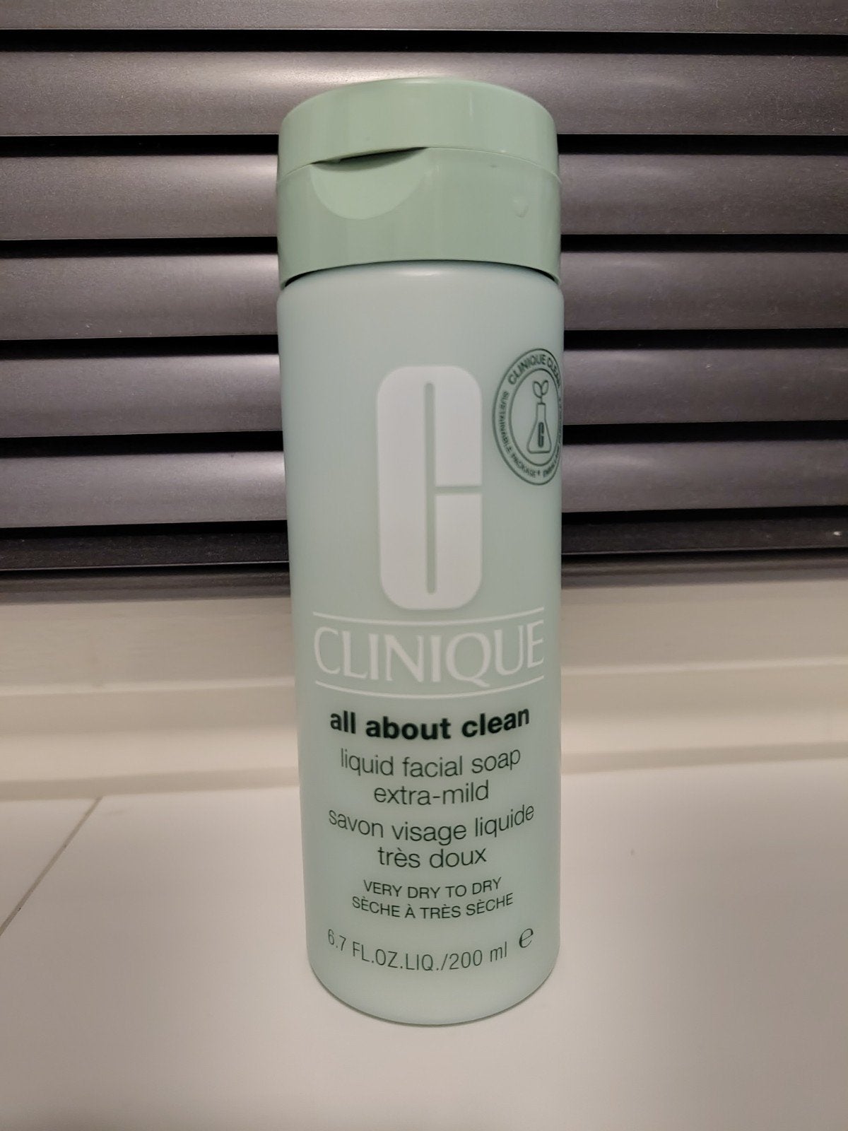 Clinique Liquid Facial Soap Extra-Mild (200 ml), Ophalen of Verzenden, Zo goed als nieuw, Gehele gezicht