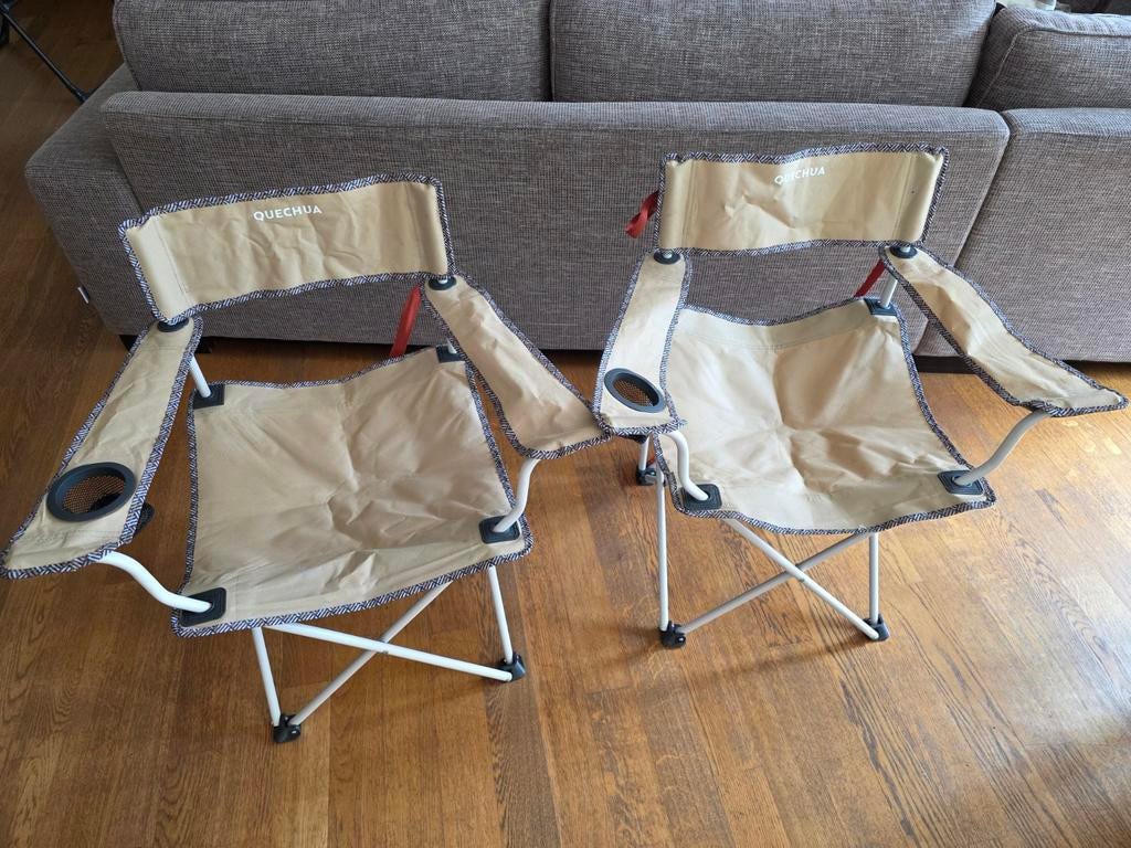 2x Quechua opvouwbare campingstoelen met bekerhouder, Ophalen, Gebruikt, Campingstoel