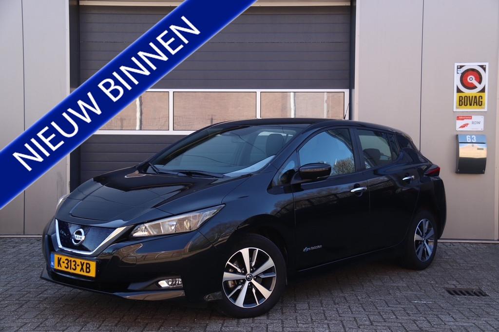 Nissan Leaf Acenta 40 kWh, SOH 90,08% Camera, Cruise, Navi, Auto's, Stof, Gebruikt, Zwart, 150 pk