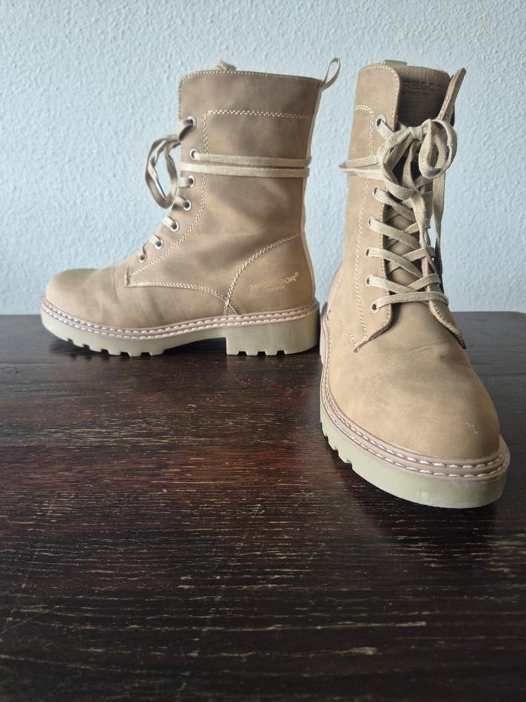 Dames leren  wandelschoenen van McGregor maat 41, Kleding | Dames, Schoenen, Ophalen, McGregor, Beige, Nieuw