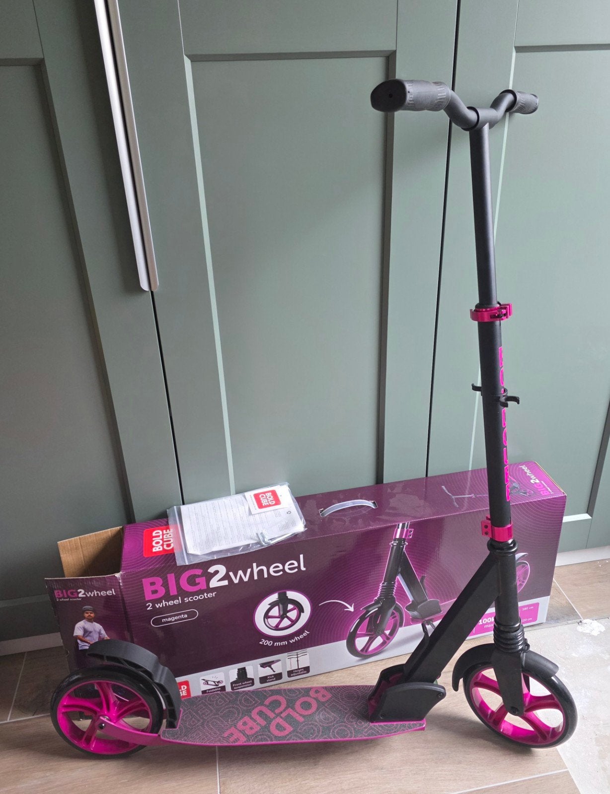 Bold Cube BIG2wheel step - Zwart/Magenta, Ophalen of Verzenden, Zo goed als nieuw, Gewone step, Bold Cube