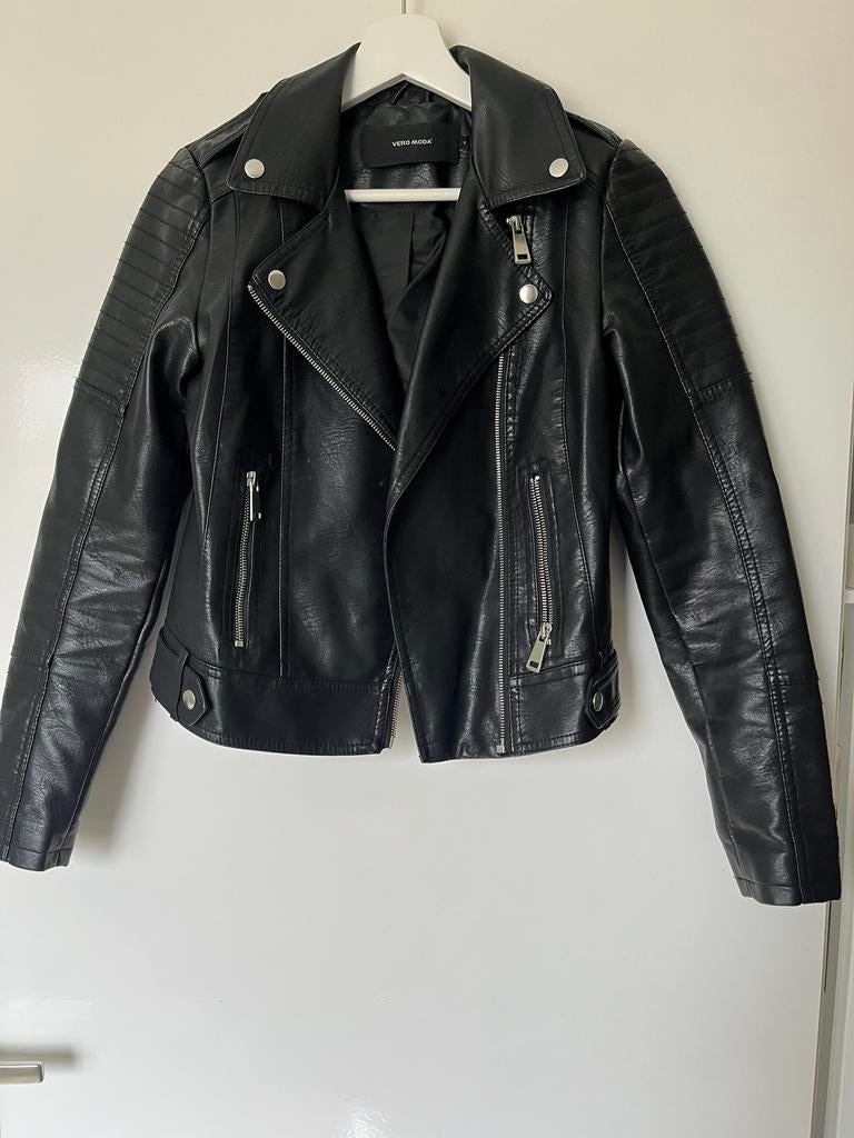Zwart leren jasje mt. S van Vero Moda (als nieuw!), Ophalen of Verzenden, Zo goed als nieuw, Zwart