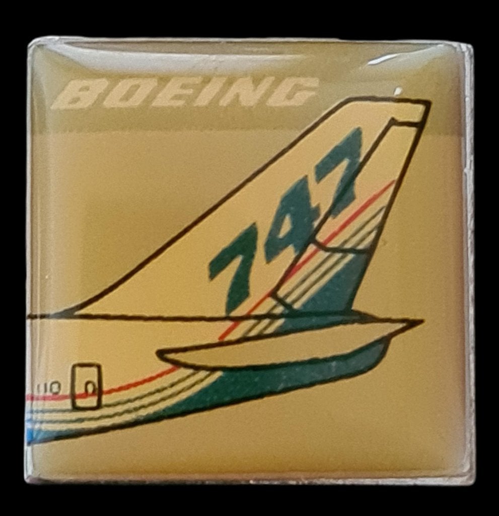 Boeing747 pin- vierkant, Verzamelen, Speldjes, Pins en Buttons, Verzenden, Nieuw, Transport, Speldje of Pin