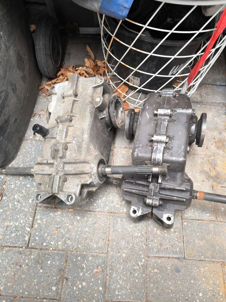 2x secundaire daf 66, Ophalen, Gebruikt, Oldtimer onderdelen