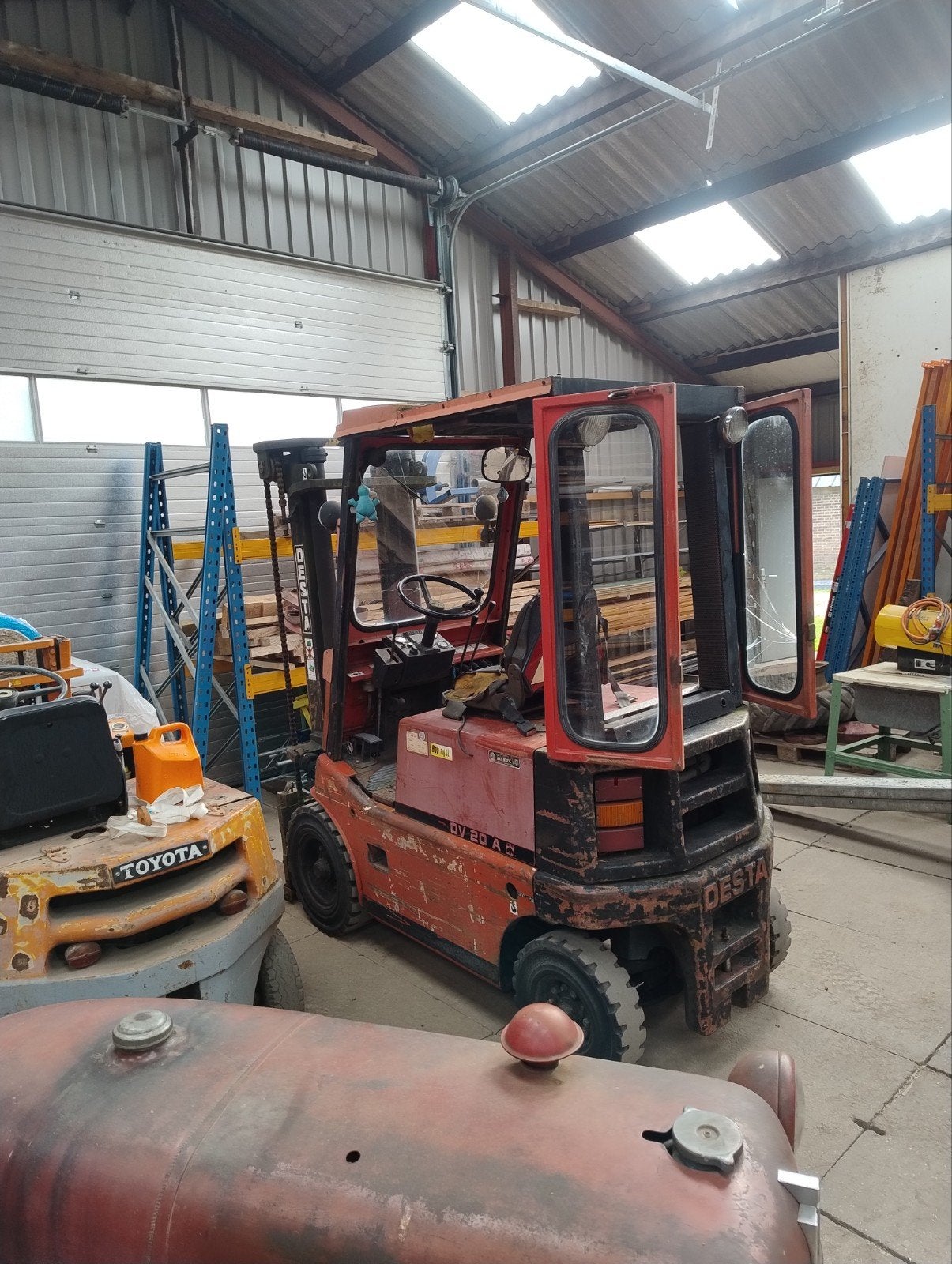 Desta Heftruck 2 ton, Ophalen, Diesel, Heftruck, Desta