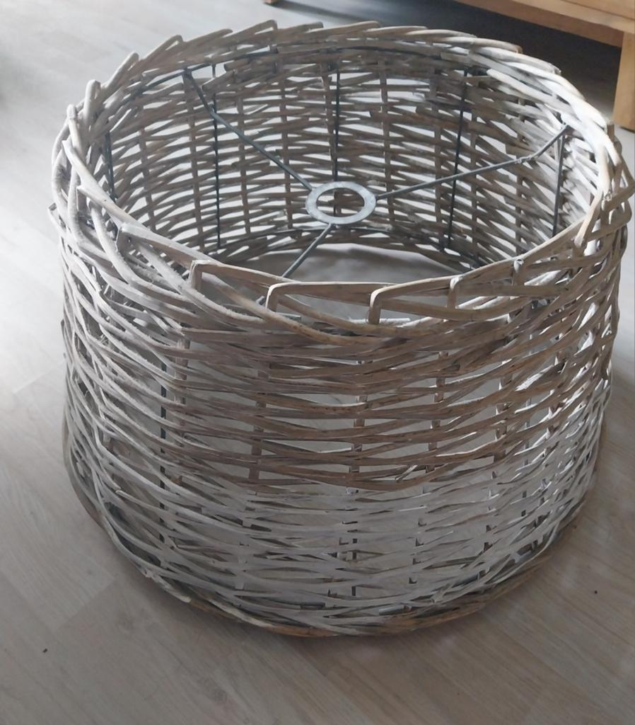 Rotan  lampenkap, Huis en Inrichting, Lampen | Lampenkappen, Ophalen of Verzenden, Rond