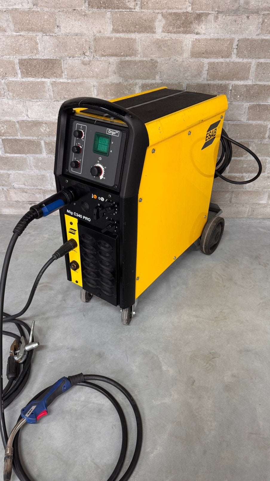 ESAB MIG C340 PRO  340 ampere luchtgekoeld, Doe-het-zelf en Verbouw, Ophalen, Zo goed als nieuw, 250 ampère of meer, Co2